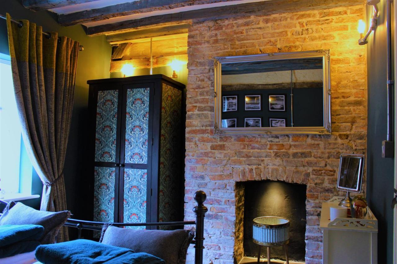 Boutique Fisherman's Grade II Listed Cottage Scarborough Extérieur photo