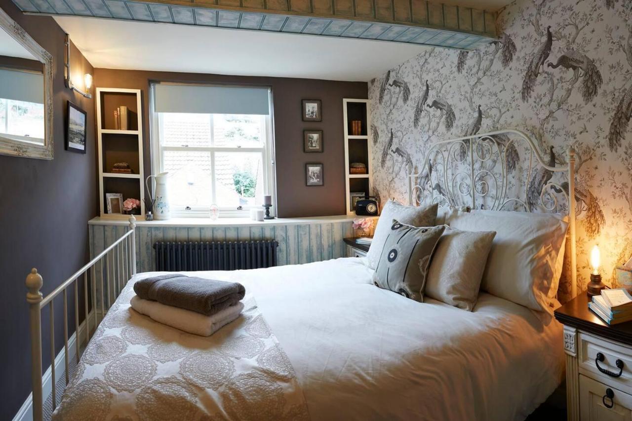 Boutique Fisherman's Grade II Listed Cottage Scarborough Extérieur photo